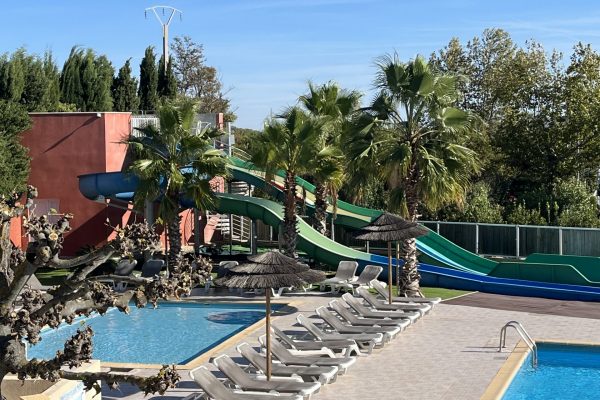 Espace aquatique du camping l'Arlésienne - proche de Fontvieille