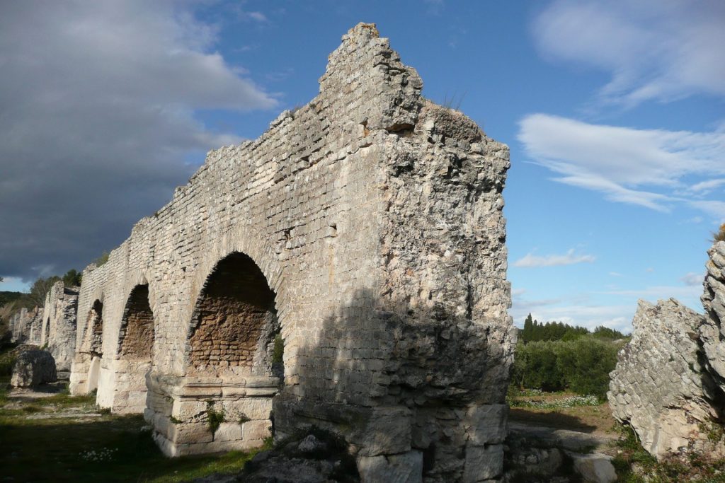 Aqueduc_Fontvieille