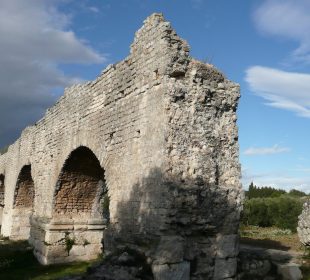 Aqueduc_Fontvieille