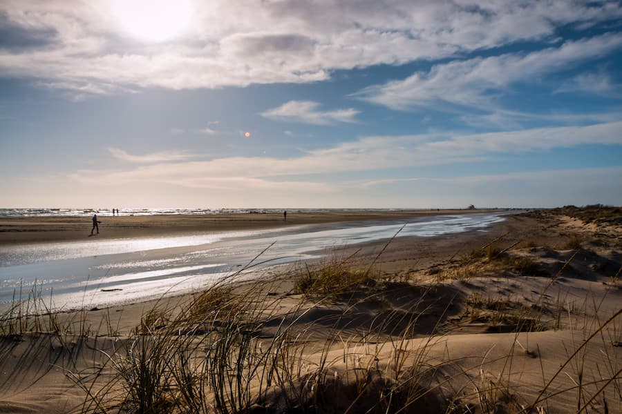 Plage de Piemanson - Plus belles plages Camargue - Camping 3 étoiles l'Arlesienne